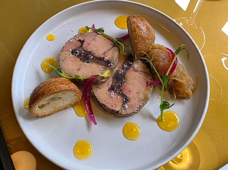 Foie gras de canard Maison, chutney de datte aux épices douces