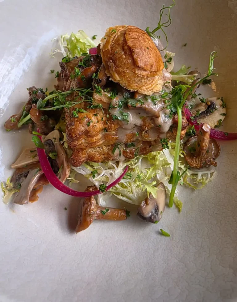 Velouté de Panais, granolas maison à la noisette